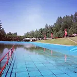 Na Kolech 6l V Arealu Koupaliste V Orlickych Horach *